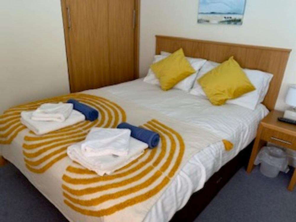 Goodrington Lodge Holiday Apartments เพนตัน ภายนอก รูปภาพ